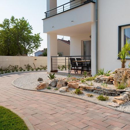 Villa Anja 2Nd Floor Peroj Dış mekan fotoğraf