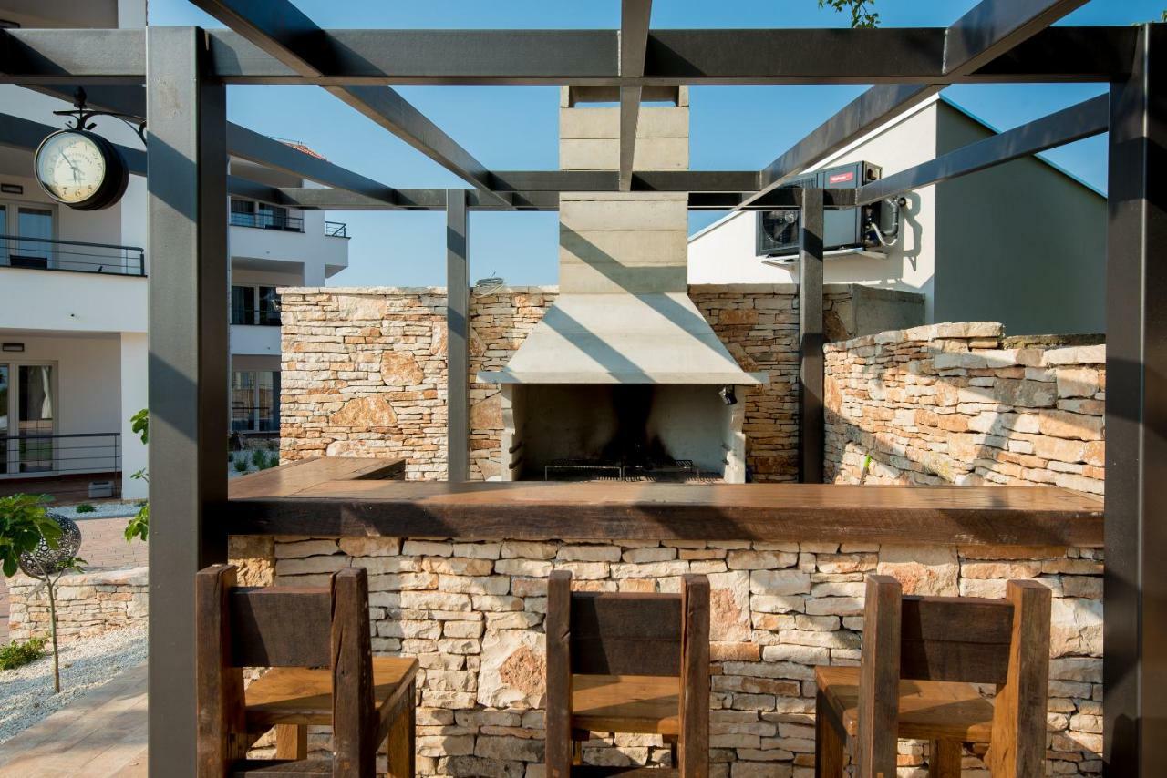 Villa Anja 2Nd Floor Peroj Dış mekan fotoğraf
