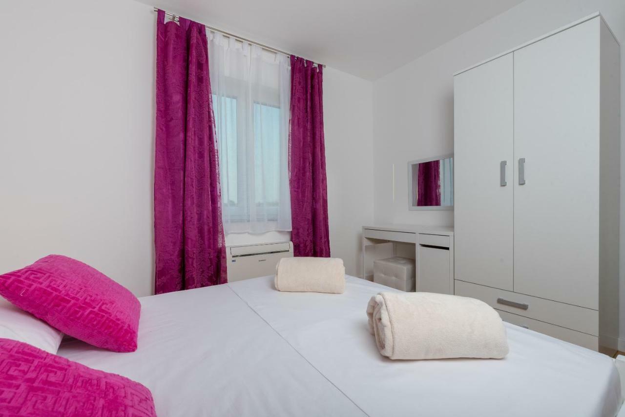 Villa Anja 2Nd Floor Peroj Dış mekan fotoğraf