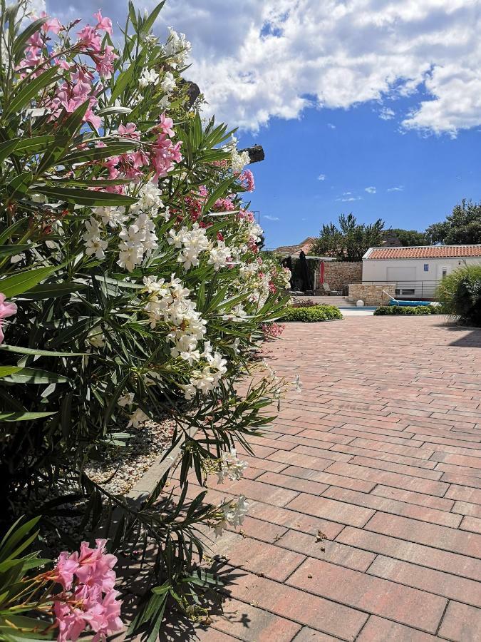 Villa Anja 2Nd Floor Peroj Dış mekan fotoğraf